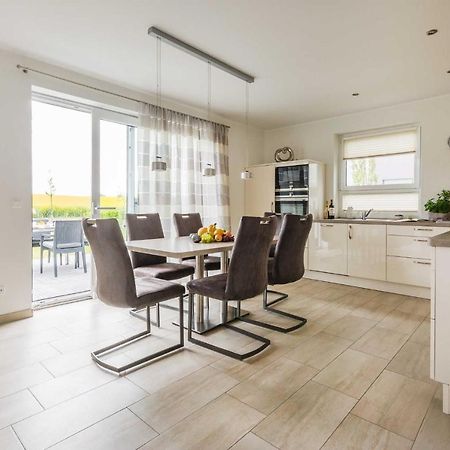 Luxus_Ferien_Villa Amici เกอห์เรน-เลบบิน ภายนอก รูปภาพ