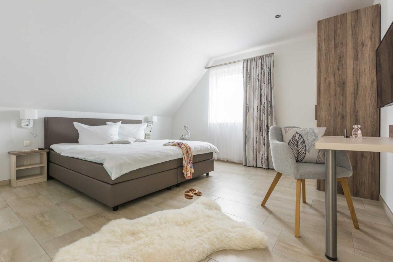 Luxus_Ferien_Villa Amici เกอห์เรน-เลบบิน ภายนอก รูปภาพ