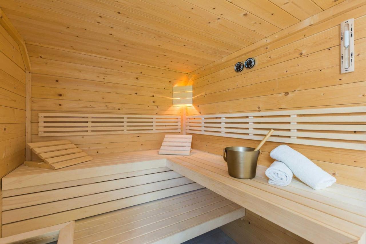 Luxus_Ferien_Villa Amici เกอห์เรน-เลบบิน ภายนอก รูปภาพ