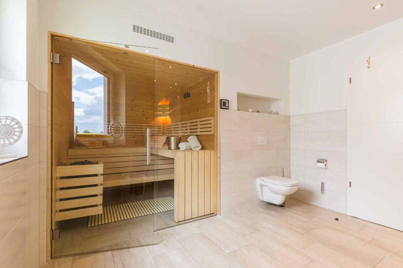 Luxus_Ferien_Villa Amici เกอห์เรน-เลบบิน ภายนอก รูปภาพ
